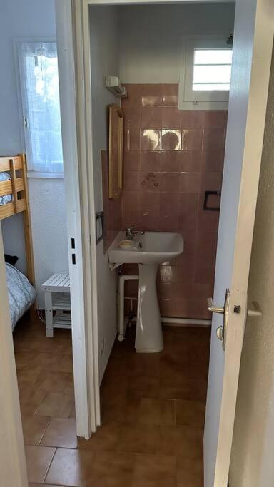 Studio Coin Nuit Ferme 4 Personnes - Les Mas De La Plage Sanary-sur-Mer Exterior photo